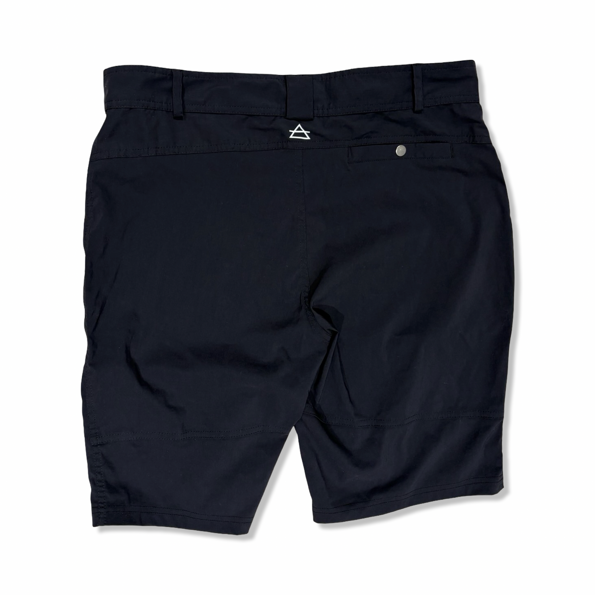 Svarta Devold Heröy Merino-shorts för herr, fotograferade bakifrån mot vit bakgrund för att visa bälteshällor och fickdetaljer.