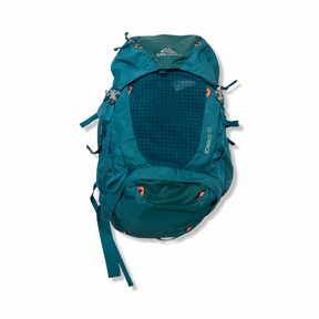 Turkos ryggsäck Gregory Junior Icarus 40 L, fotograferad framifrån mot en vit bakgrund.