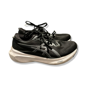 Black Asics Gel-Kayano 30 women's running shoes, side view against a white background.