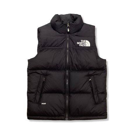 Black The North Face Teen 1996 Retro Nuptse kids' vest, front view against a white background.