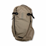 Beige Camelbak HAWG 20 L ryggsäck för unisex, fotograferad framifrån mot en vit bakgrund.