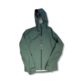 Green Neomondo women's shell jacket with a hood, front view against a white background.