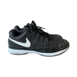 A pair of black Nike Zoom Vapor 9.5 Tour men's training shoes with a white sole, photographed from the side against a white background.