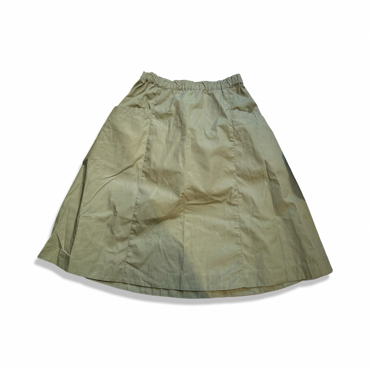 Green Fjällräven Vardag women's skirt with elastic waistband, front view against a white background.