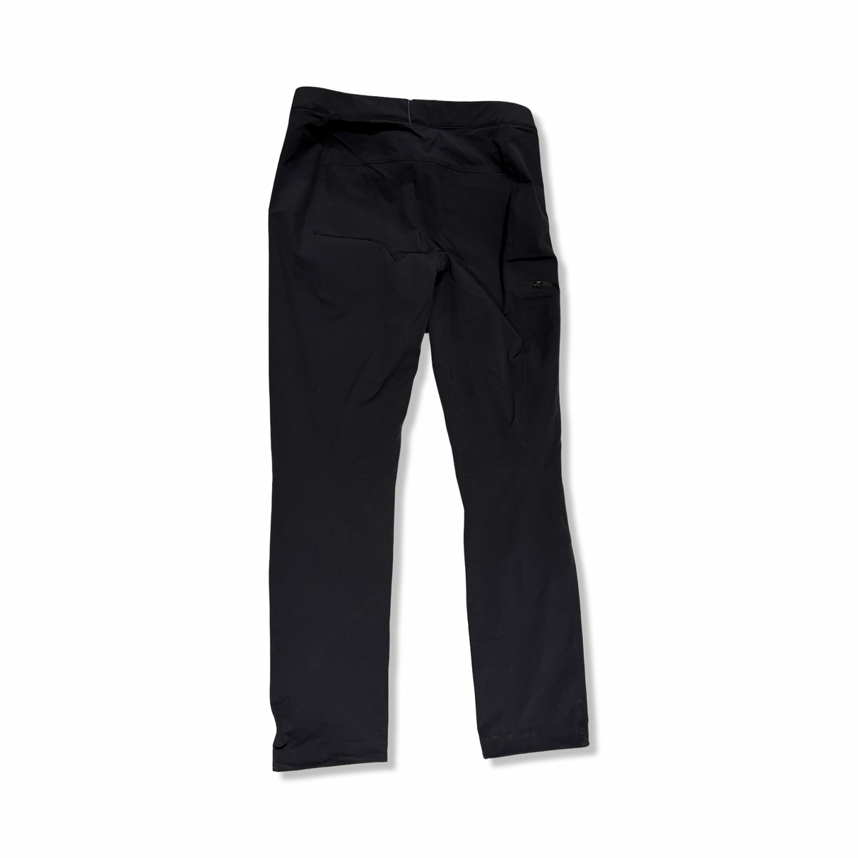 Svarta vandringsbyxor Arc'teryx Gamma Lt för dam i funktionellt material, fotograferade bakifrån mot vit bakgrund.