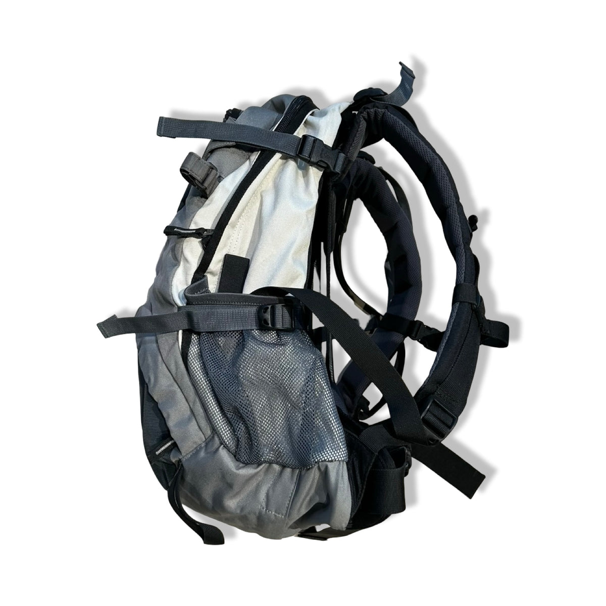 Grey Deuter Futura 22L AC unisex hiking backpack, side view against a white background.