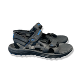 Svarta sandaler Merrell Cedrus Convertible för herr med justerbara remmar, fotograferade från sidan mot en vit bakgrund.