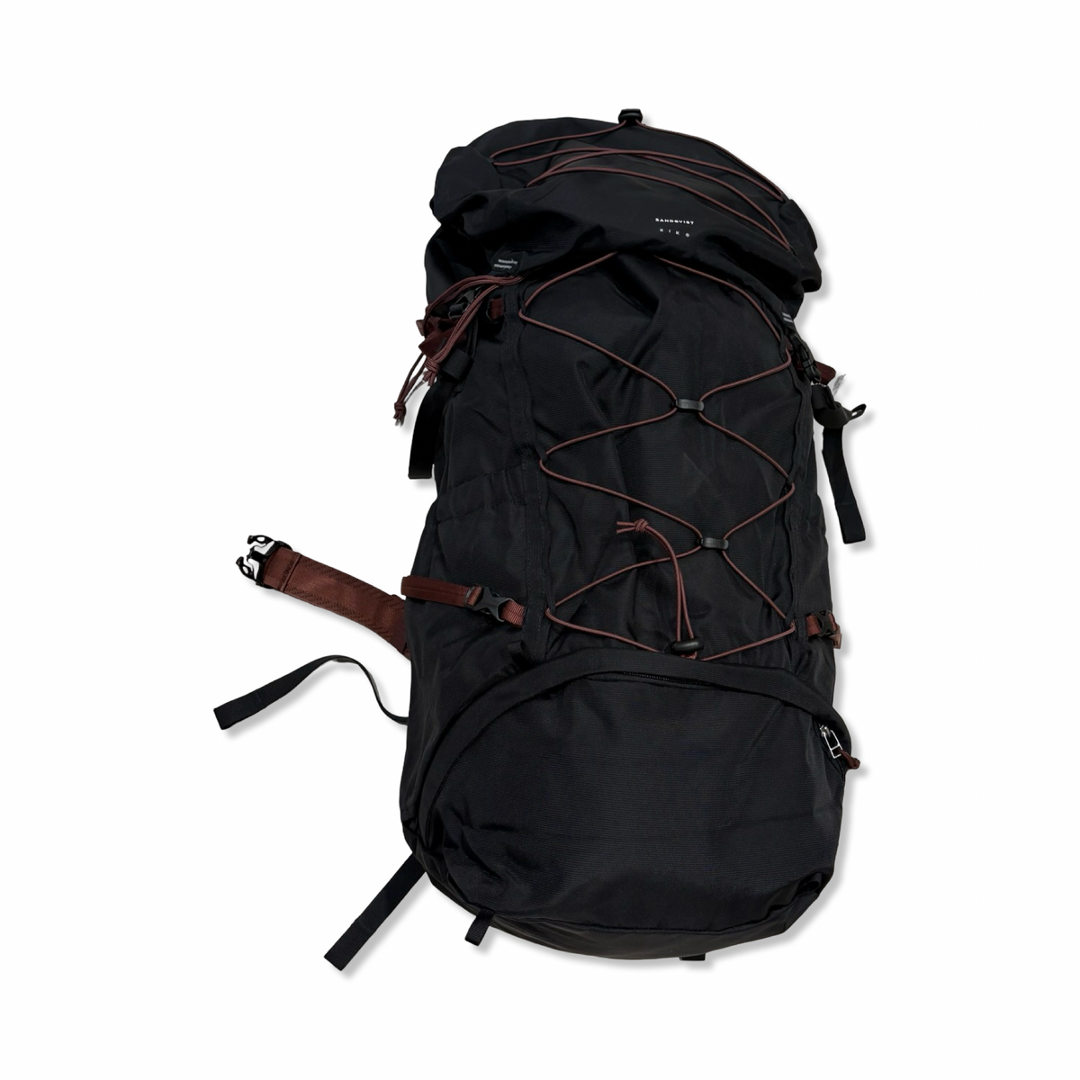 Black Sandqvist Hike Mountain hiking backpack with brown details, front view against a white background.