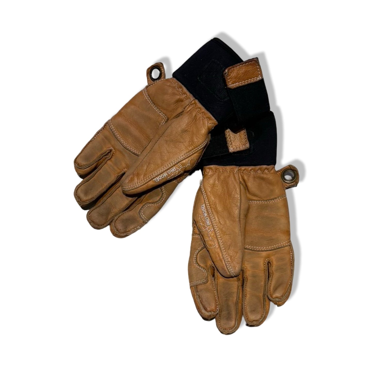 Vantar Hestra Leather Dam 7