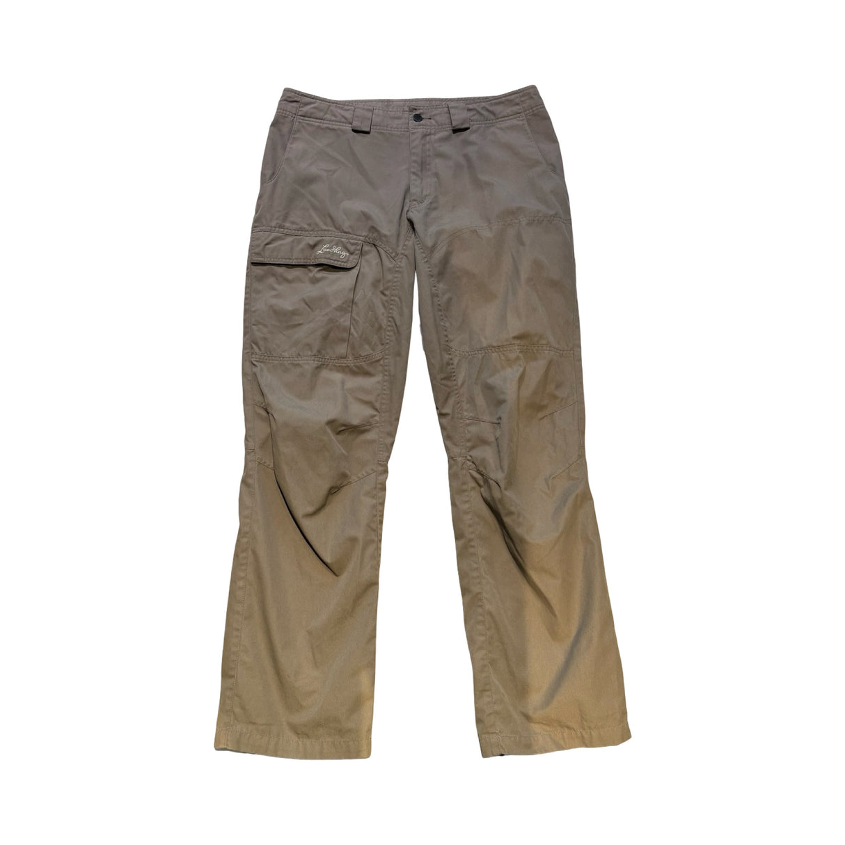Beige Lundhags vandringsbyxor för dam i storlek 42 med benficka och logotyp, fotograferade mot en vit bakgrund.