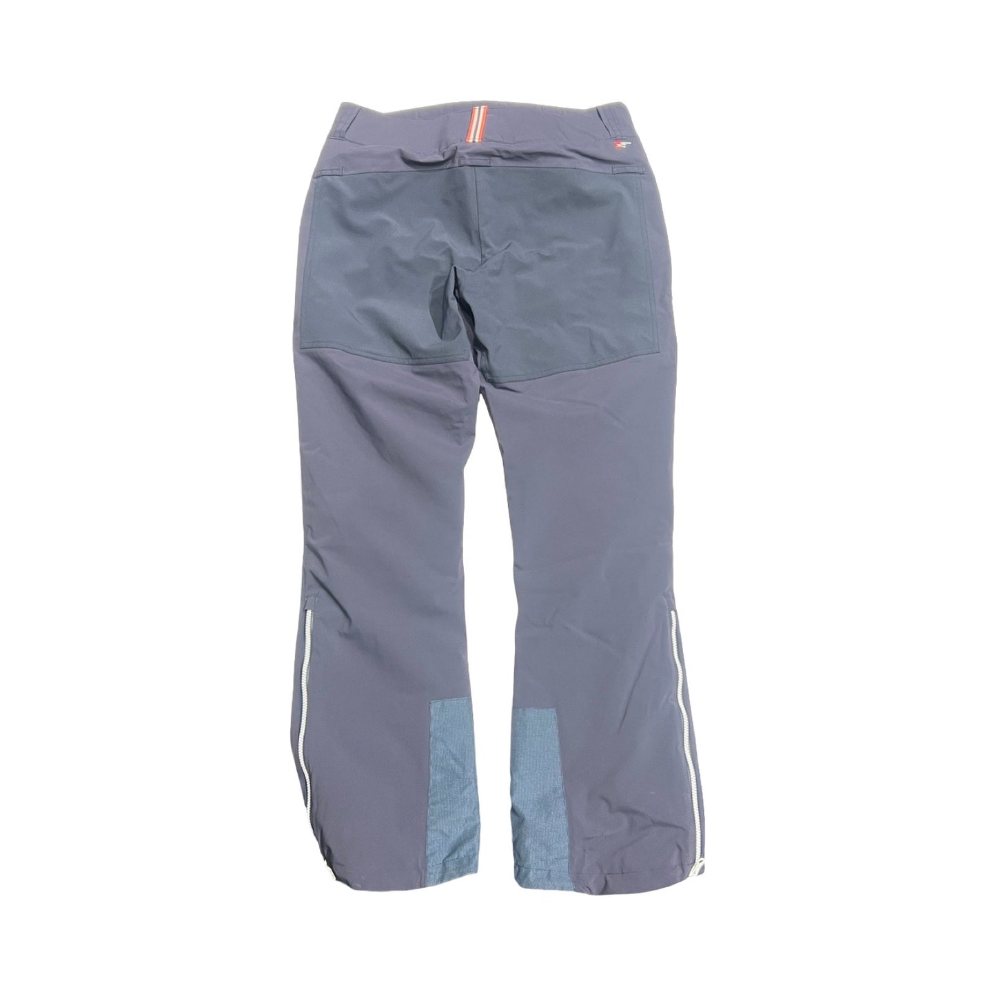 Baksidan av Amundsen skidbyxa för herr i blått.