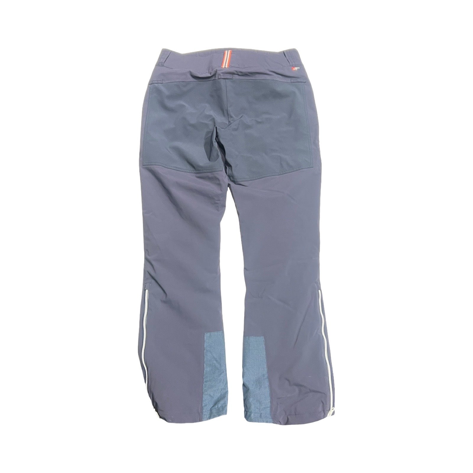 Baksidan av Amundsen skidbyxa för herr i blått.