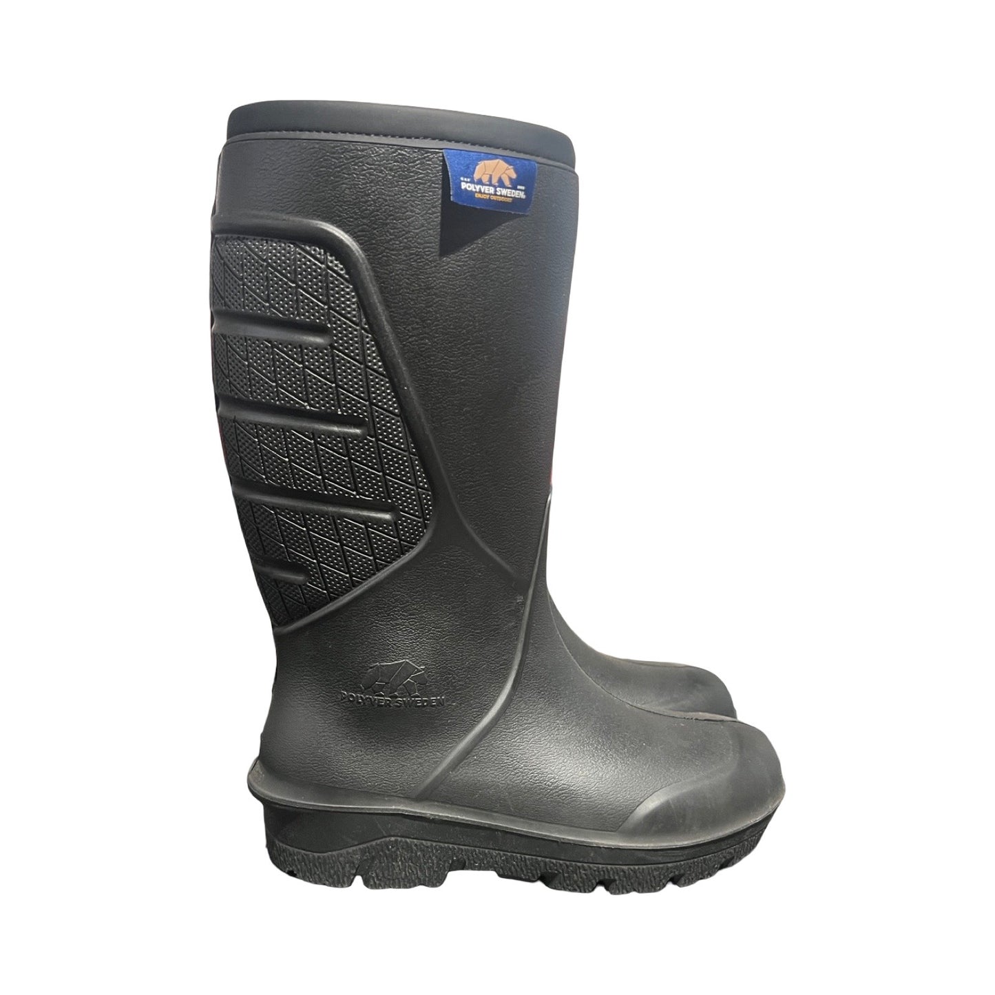 Polyver Classic High vinterkängor för dam i svart. Kängorna har ett högt skaft och är fotograferade i profil mot en vit bakgrund.