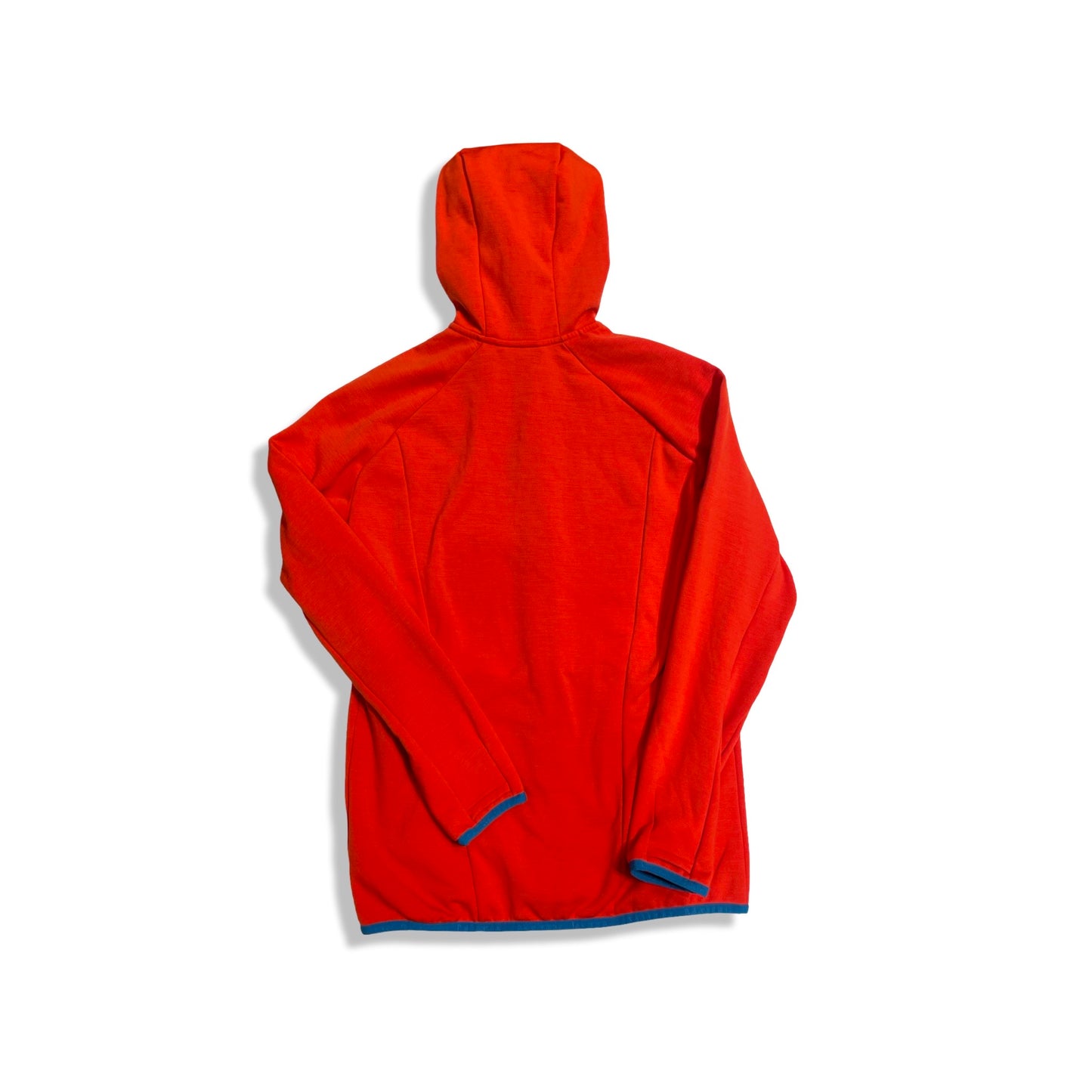 Baksidan av Peak Performance Heli fleecehoodie för herr i orange.