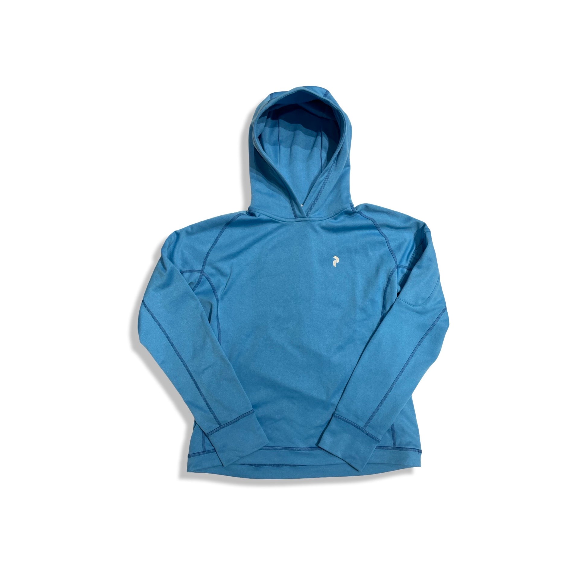 Peak Performance fleecehoodie för herr i blått. Tröjan har huva och är fotograferad platt framifrån mot en vit bakgrund.